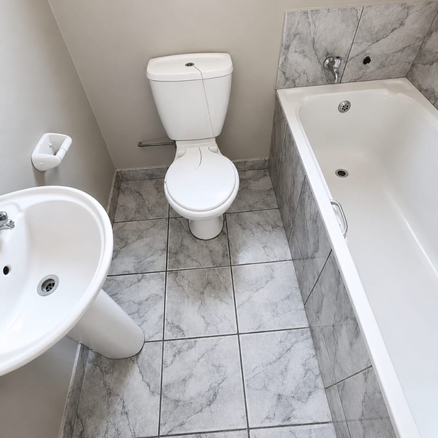 4 Bedroom Property for Sale in Buffalo Flats Eastern Cape